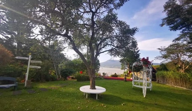 Chez Piera Resort in Wang Nam Khiao