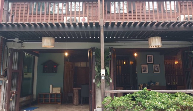 Comfort room near by Thapae Gate in จ.เชียงใหม่