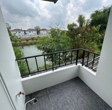 Comfy Hotels in Samut Prakan