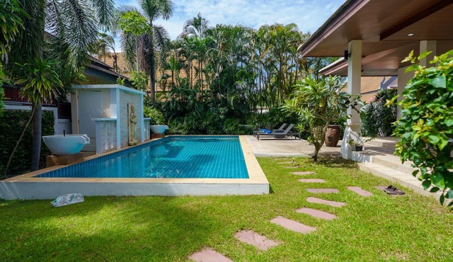 Corton - 2BR Boutique Pool Villa in Tambon Rawai