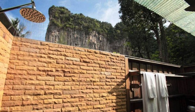 Covered Outdoor Bathroom Railay Beach in Muang Krabi