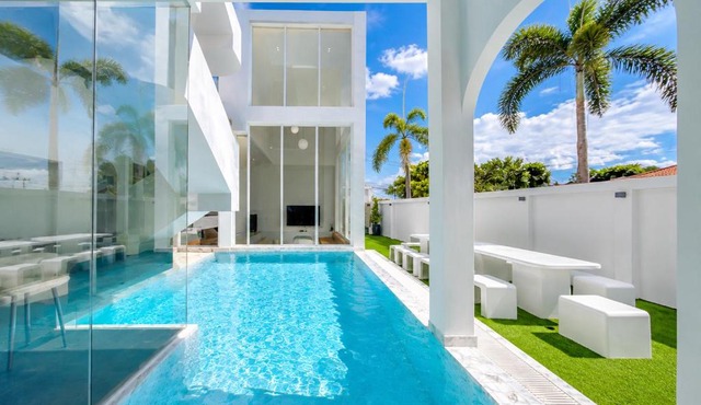 Cozy Vibe Pool Villa Pattaya in Ban Huai Yai