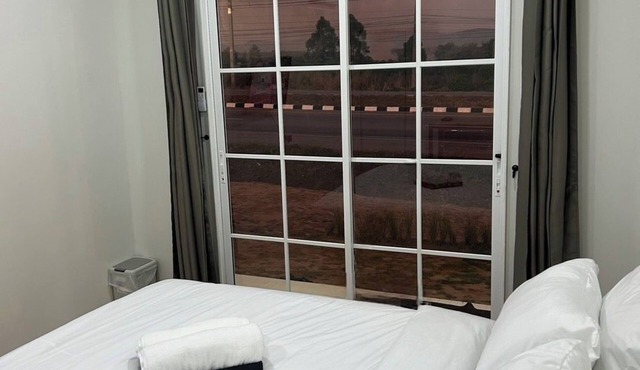 Days Inn in Nong Rai