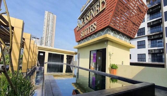 Elegant Executive Suite | Stylish Bangkok Stay in Bangkok