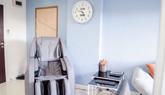 Family Apartment With Massage Chair in Chiang Mai