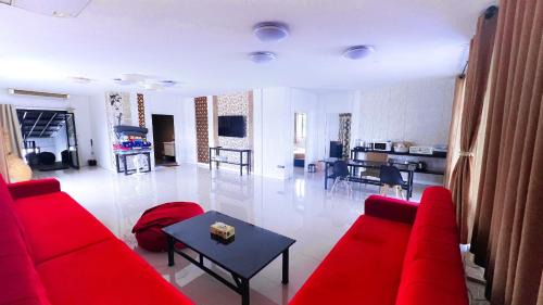 FatCat House Chiang rai in Chiang Rai