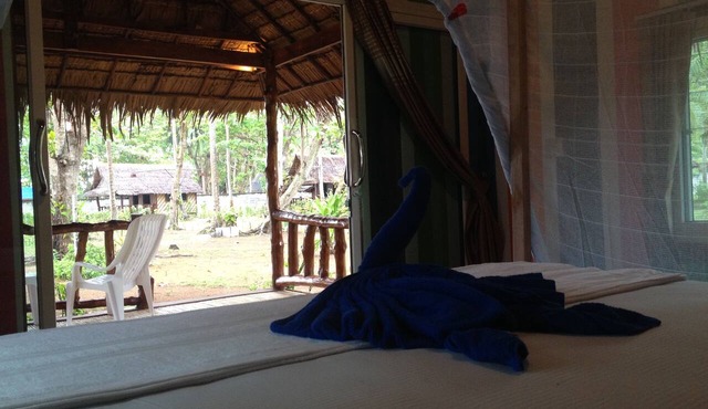 Freeda Resort Koh Jum in Nuea Khlong
