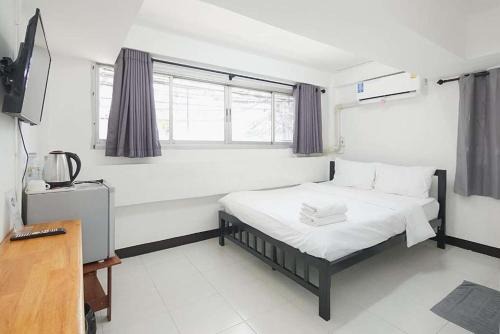 GO INN Rama3 Bangkok - โกอินน์ พระราม 3 in Bang Khlo
