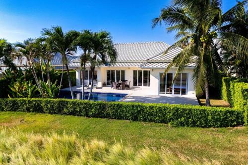 Golfside Pool Villa Black Mountain Hua Hin (BM30) in Hua Hin