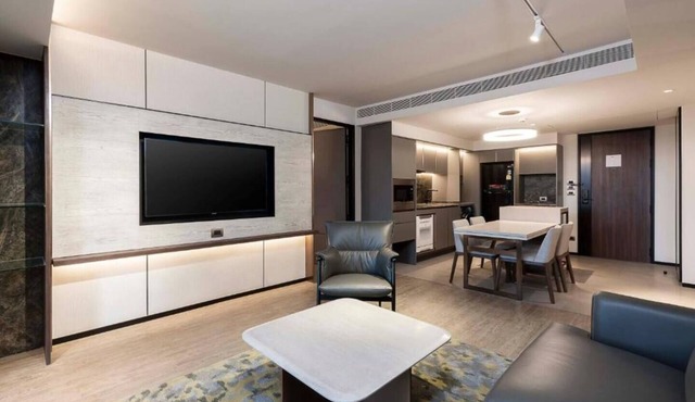 GR 3 BR/Asoke/- Monthly in Krung Thep Maha Nakhon