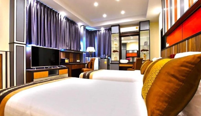 Grand Parazo Hotel Suvarnbhumi Airport in Bang Sao Thong