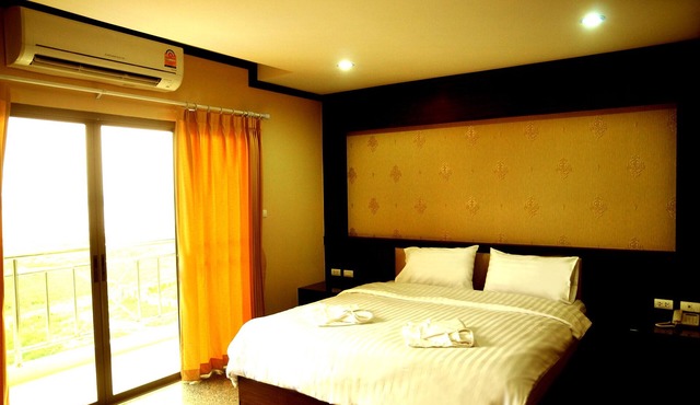 Green Hill Hotel Phayao in Phayao