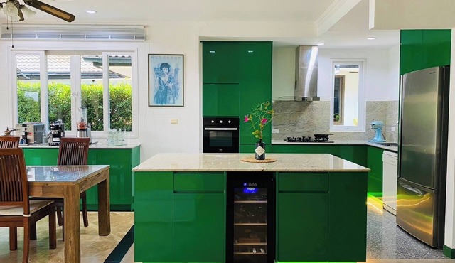 Hidden Villa Oasis Private Pool 2km to Beach&Mall in Hua Hin