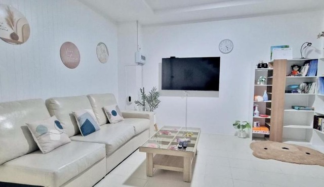 Home 3 Bedrooms Donmueng- Saimai หลังใหญ่ ฟรี wifi in Ban Sai Mai