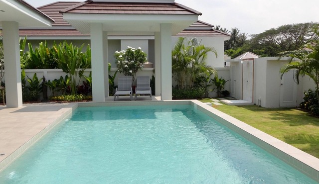 Hua Hin New, modern and luxurious villa in Hua Hin