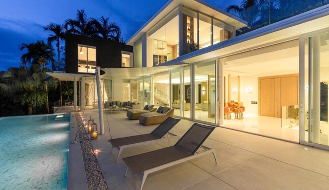 Indulge in Your Dream Getaway at Gemini Villa 6 Bedrooms, Private Beach, and Yamu Pier Sea Views in Phuket