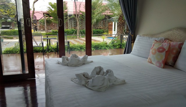 Ingaun Resort in Lao Khwan