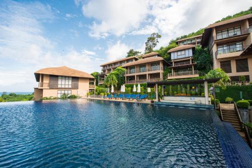 Karon Phunaka Resort in Karon Beach
