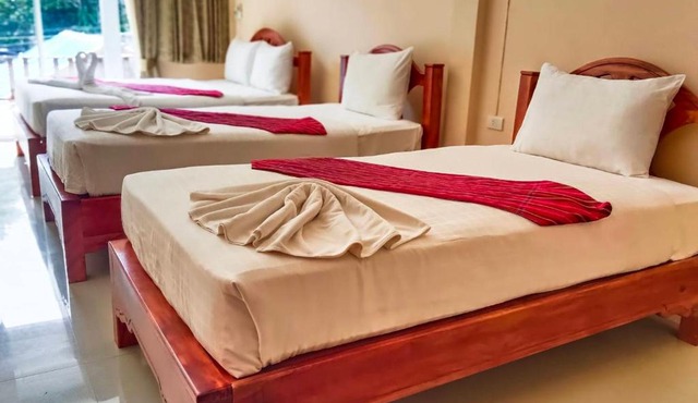 Khao-Sok Bed and Breakfast in Khao Sok National Park