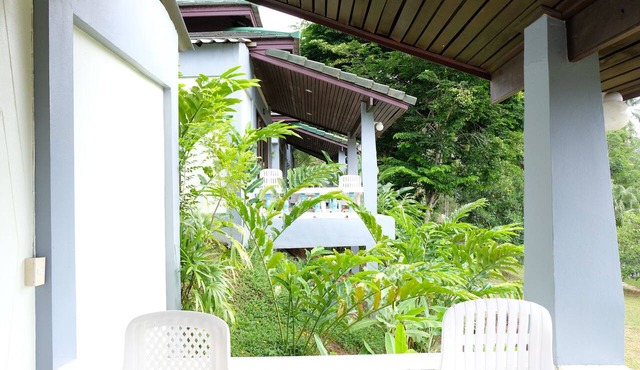Khaolak Hillside Villa in Takua Pa