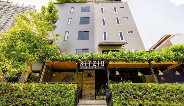 Kitzio House Hotel Huai Kwang in Bangkok