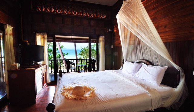 Koh Talu Island Resort in Bang Saphan Noi