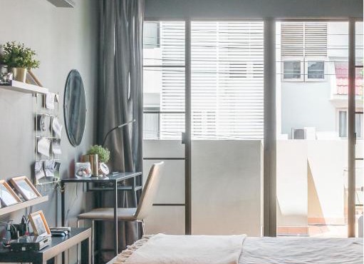 Laid Back Bangkok Living in a Retro Chic Retreat in Bangkok