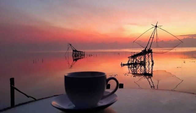 Lake House in Khuan Khanun