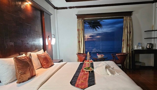 Lanta Nice Beach Resort in Ko Lanta