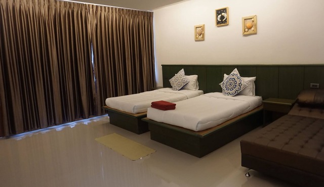 Lay Trang Boutique in Sikao