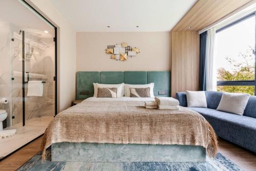 Laya Resort Garden Escape- Tropical Serenity Suite in Phuket