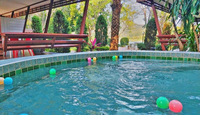 Lemon Chalet Kaeng Krachan Resort in Kaeng Krachan