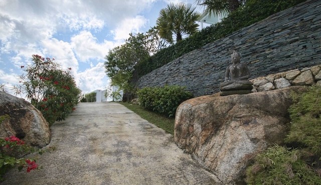 LUXURY VILLA PRIVATE SWIMMING POOL, SEA VIEW - STAFF ON SITE AT DISPOSITION in KOH SAMUI