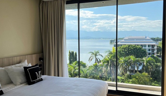 M2 Hotel Waterside in Phayao