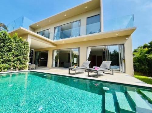 Maenam villa short walk to a beautiful beach in Koh Samui
