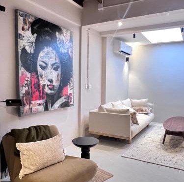 Mali Townhome near BTS Asok & Terminal 21 in Bangkok