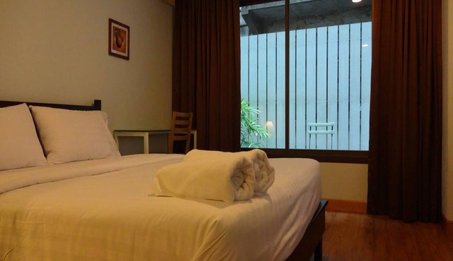 Mango Bedroom Inn in Bangkok