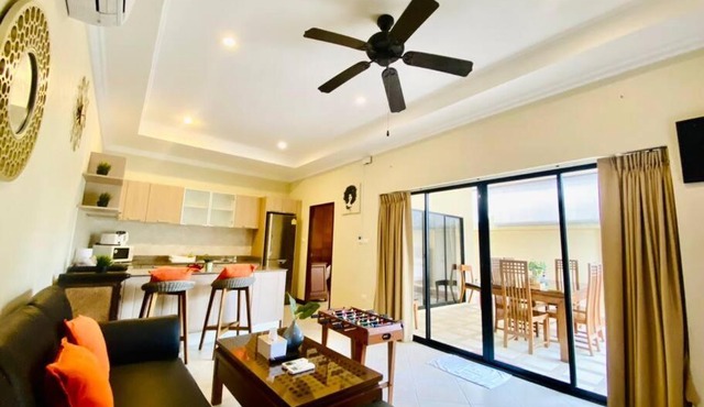 MJ22 Majestic Residence poolvillas 2 Bedrooms & cozy beach