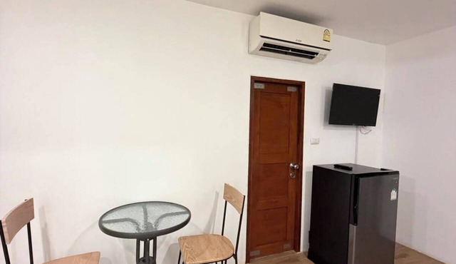 N & B Home Hotel in Bangkok