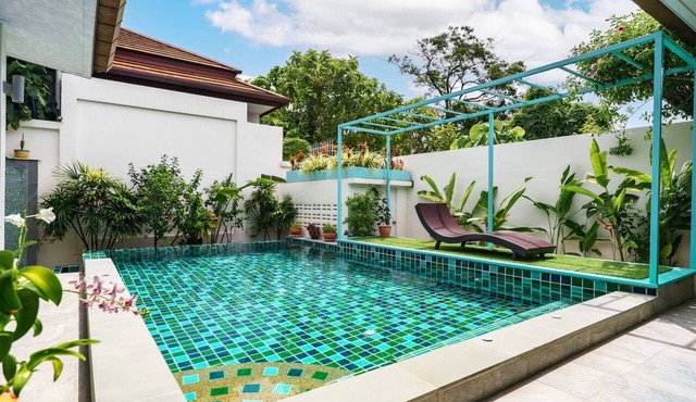 Nenuphar-new tropical private pool villa in Tambon Rawai