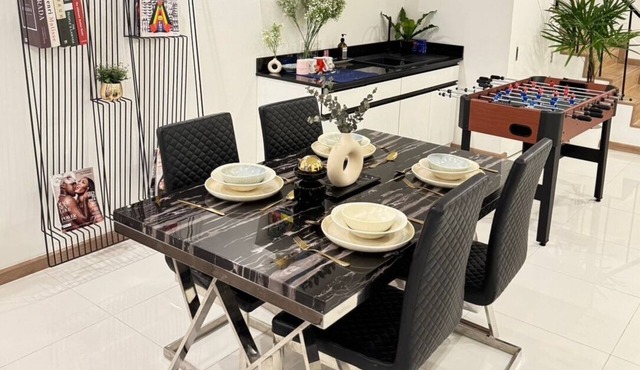Newly Renovated Entire House 4 Beds 4 Bathrooms BTS Ekkamai 9 people in Krung Thep Maha Nakhon