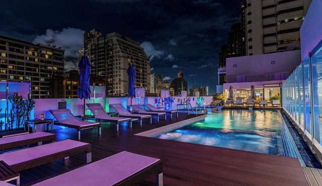Night Hotel Bangkok - Asoke Sukhumvit 15 in Bangkok