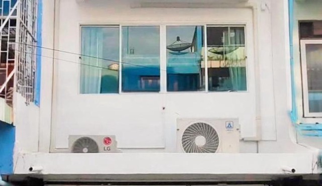 Nitichai Place, Private Sukhumvit Townhome 8PAX in Bangkok