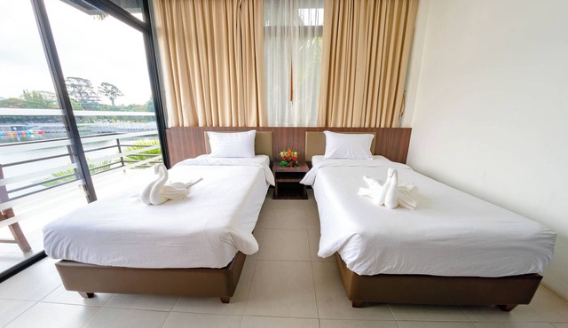 Nongnooch Lakeside Pattaya