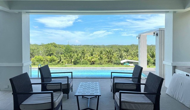 Panoramic Sunset View Private Pool Villa, Maikhao beach in Thalang
