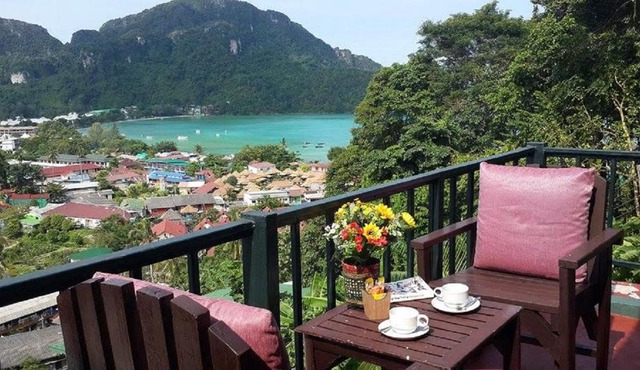 Phi Phi Arboreal Resort in Ko Phi Phi
