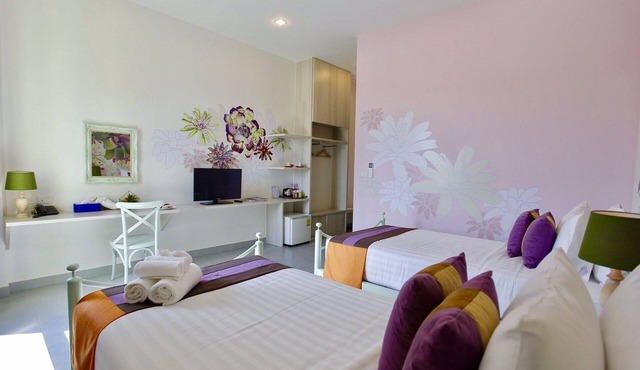 Play La Ploen Boutique Resort in Khu Mueang