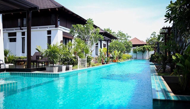 Pool Villa 3bedrooms -The Oriental Beach in Tambon Klaeng