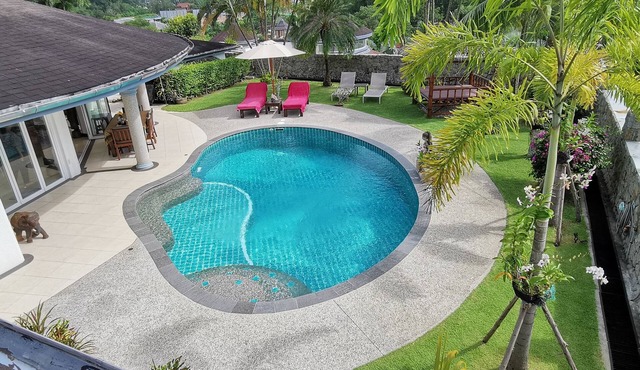 Pool villa with full service to relax and feel good in Phuket