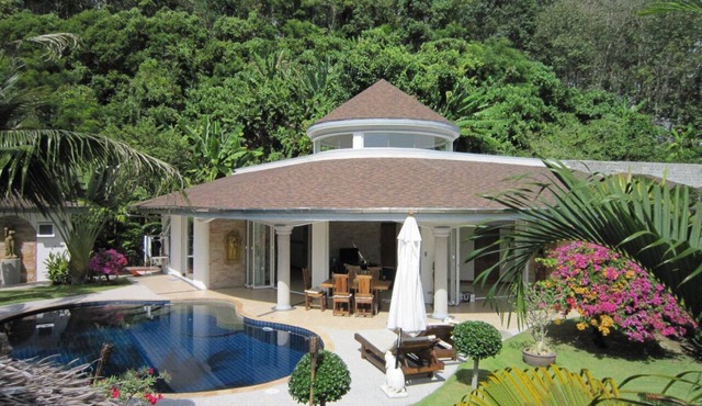 Pool villa with full service for relaxing - maid incl. cooking service in Thalang (Sa Khu)